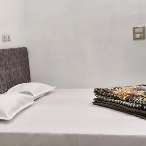 Guest house Manglam 